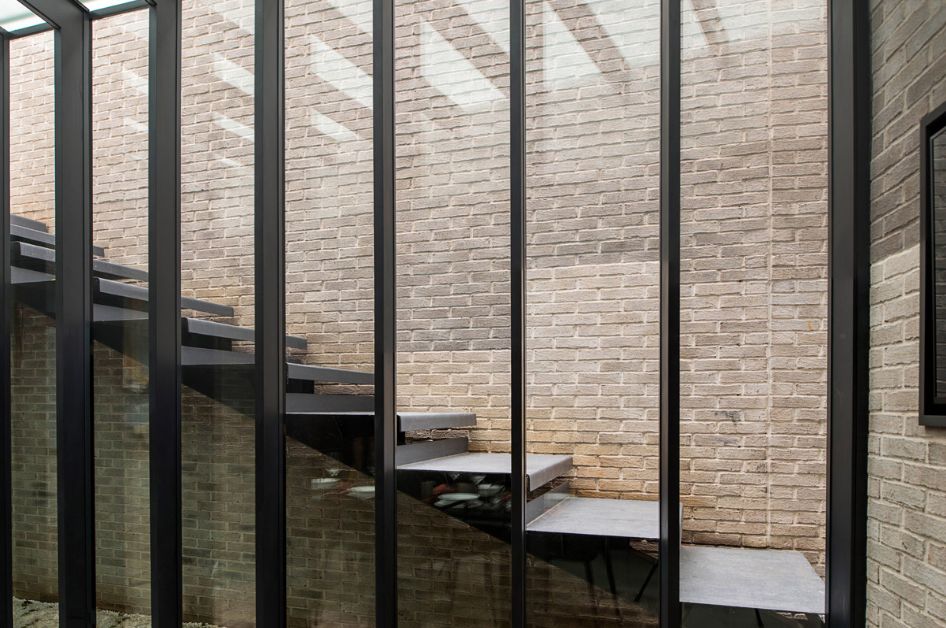 Milson Road — stairwell detail